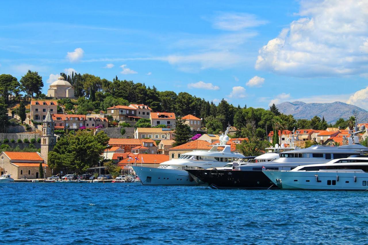 Zrinka Apartment Cavtat
